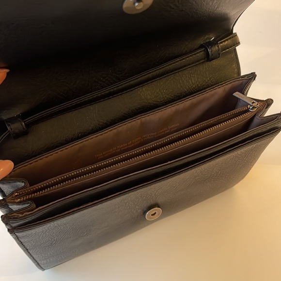 Matt and Nat Crossbody Bag - Picture 3 of 5